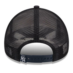 New York Yankees Stacked A-Frame Trucker 9FORTY Adjustable Hat White/Navy
