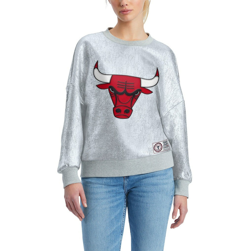 Chicago Bulls Tommy Jeans Women's Tracy Pullover Sweatshirt - Silver online