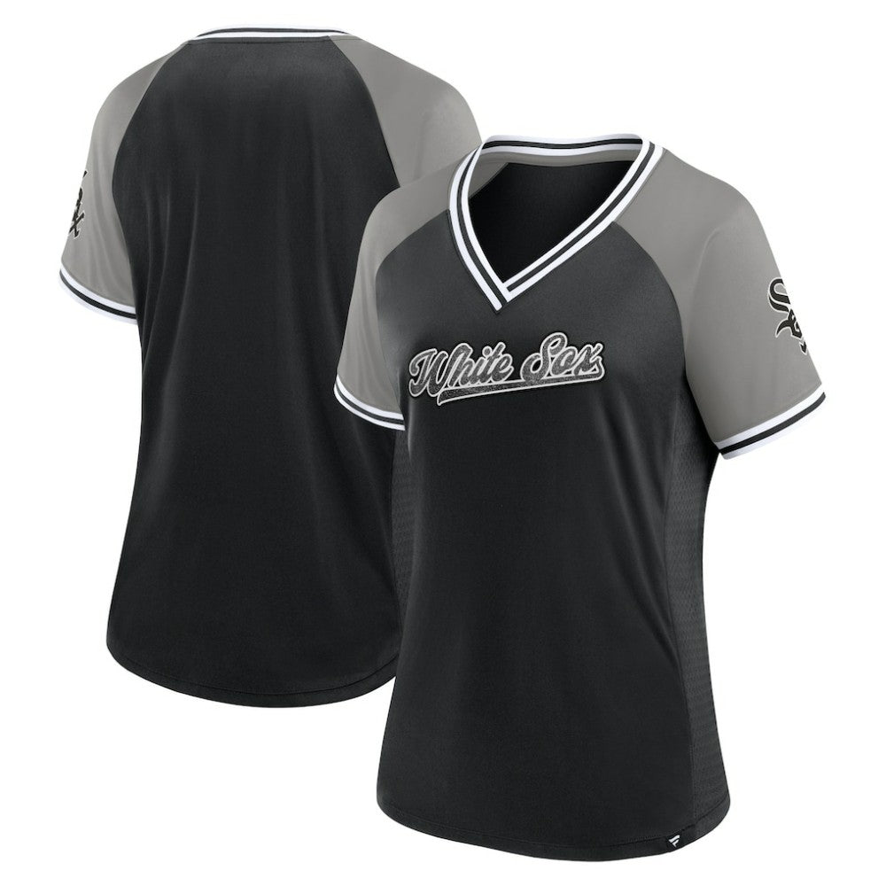 Chicago White Sox Women's Glitz & Glam League Diva Raglan V-Neck T-Shirt Black
