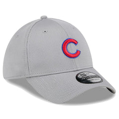 Chicago Cubs Active Pivot 39THIRTY Flex Hat Gray