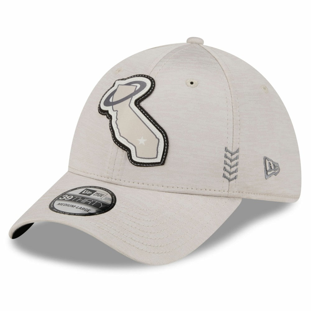 Los Angeles Angels 2024 Clubhouse 39THIRTY Flex Hat Cream