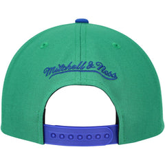 Vancouver Canucks Mitchell & Ness Core Team Ground 2.0 Snapback Hat - Green Hats