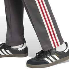 Manchester United Originals adicolor Track Pants - Black online