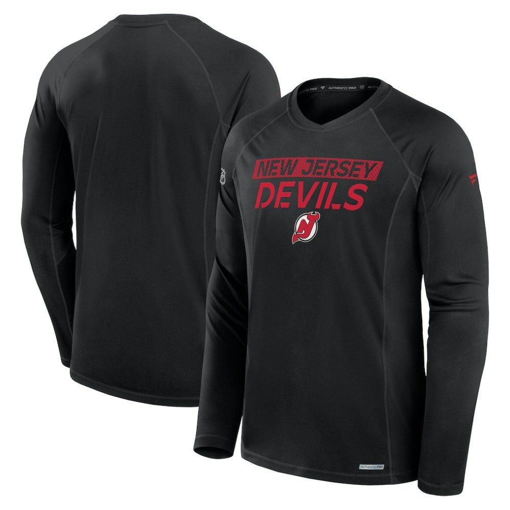 New Jersey Devils Fanatics Authentic Pro Rink Tech Long Sleeve T-Shirt - Black T-shirts
