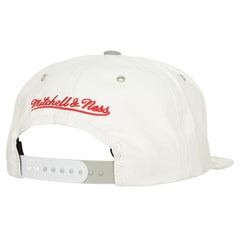 Chicago Bulls Day 4 Snapback Hat - White online