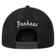 New York Yankees Signature A-Frame Adjustable Hat Black