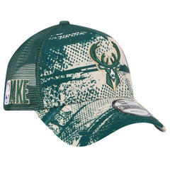 Milwaukee Bucks Tip Off A-Frame Trucker 9FORTY Adjustable Hat - Hunter Green/Cream outlet