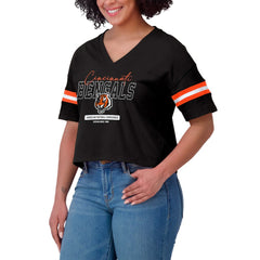 Cincinnati Bengals WEAR by Erin Andrews Women's Color Block Boxy Modest Crop V-Neck T-Shirt - Black for sale