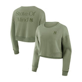 New York Yankees Women's Studio Cropped Pullover Sweatshirt Olive