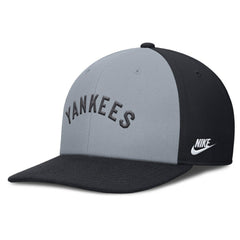 New York Yankees Pro Performance Snapback Hat Gray/Navy