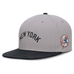 New York Yankees Cooperstown Two-Tone Dri-FIT Round Bill True Fitted Hat Gray