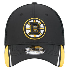 Boston Bruins New Era Linear Featherweight 39THIRTY Flex Hat - Black Hats