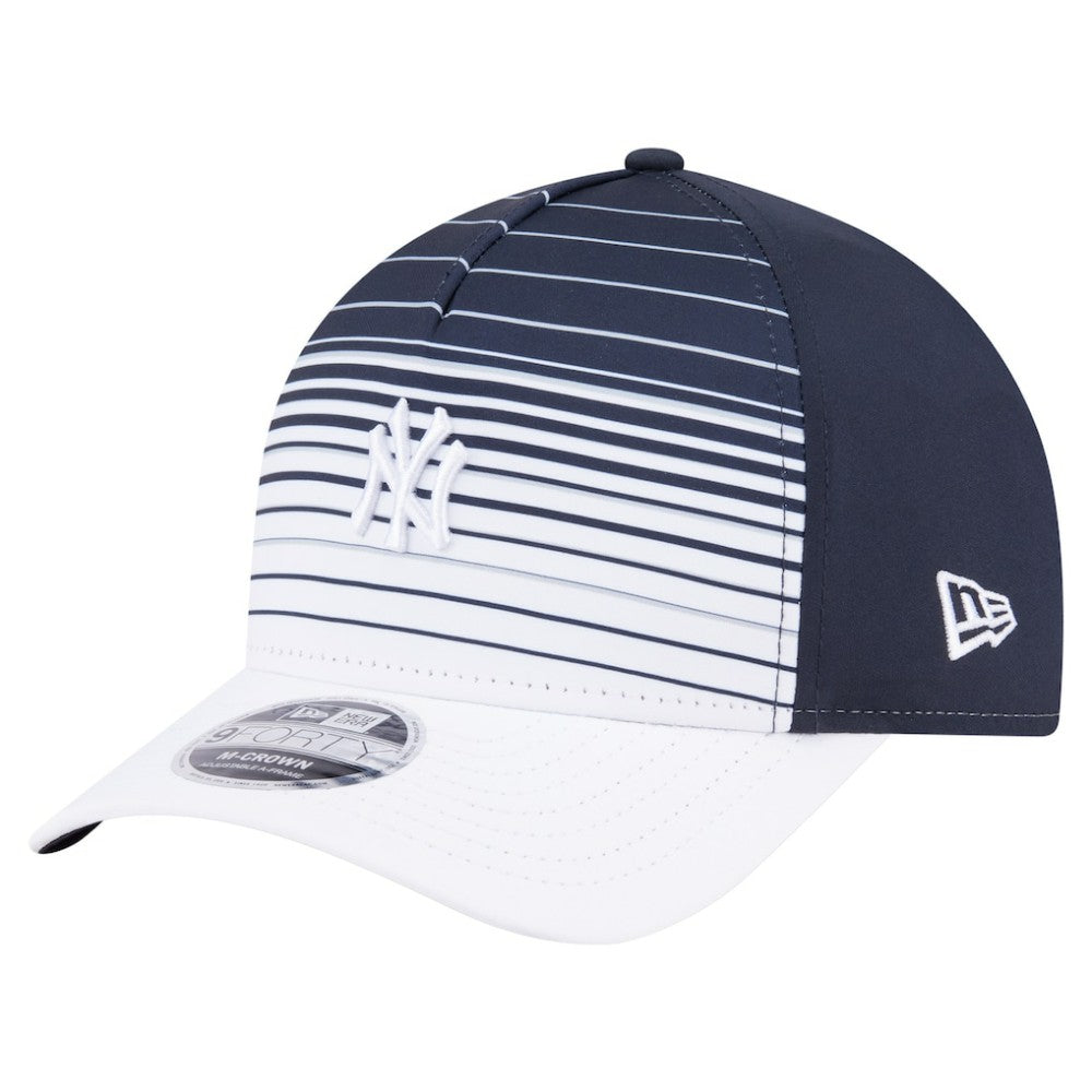 New York Yankees Gradient 9FORTY M-Crown Adjustable Hat Navy