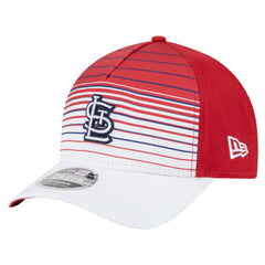 St. Louis Cardinals Gradient 9FORTY M-Crown Adjustable Hat Red
