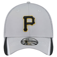 Pittsburgh Pirates Linear 39THIRTY Flex Hat Gray