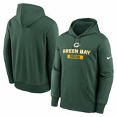 Green Bay Packers Toss Sweep Performance Pullover Hoodie - Green on sale