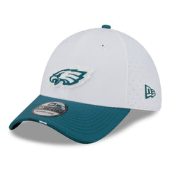 Philadelphia Eagles New Era 2025 NFL Training Camp 39THIRTY Flex Hat - White/Midnight Green on sale