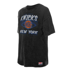 New York Knicks Women's Throwback Mineral Wash Oversized T-Shirt - Black on sale