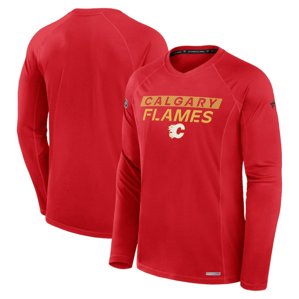 Calgary Flames Fanatics Authentic Pro Rink Tech Raglan Long Sleeve T-Shirt - Red T-shirts