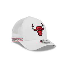 Chicago Bulls Featherweight Team Tape 9FORTY M-Crown A-Frame Adjustable Hat - White for sale