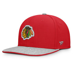 Chicago Blackhawks Fanatics Fundamentals Loden Snapback Hat - Red Hats