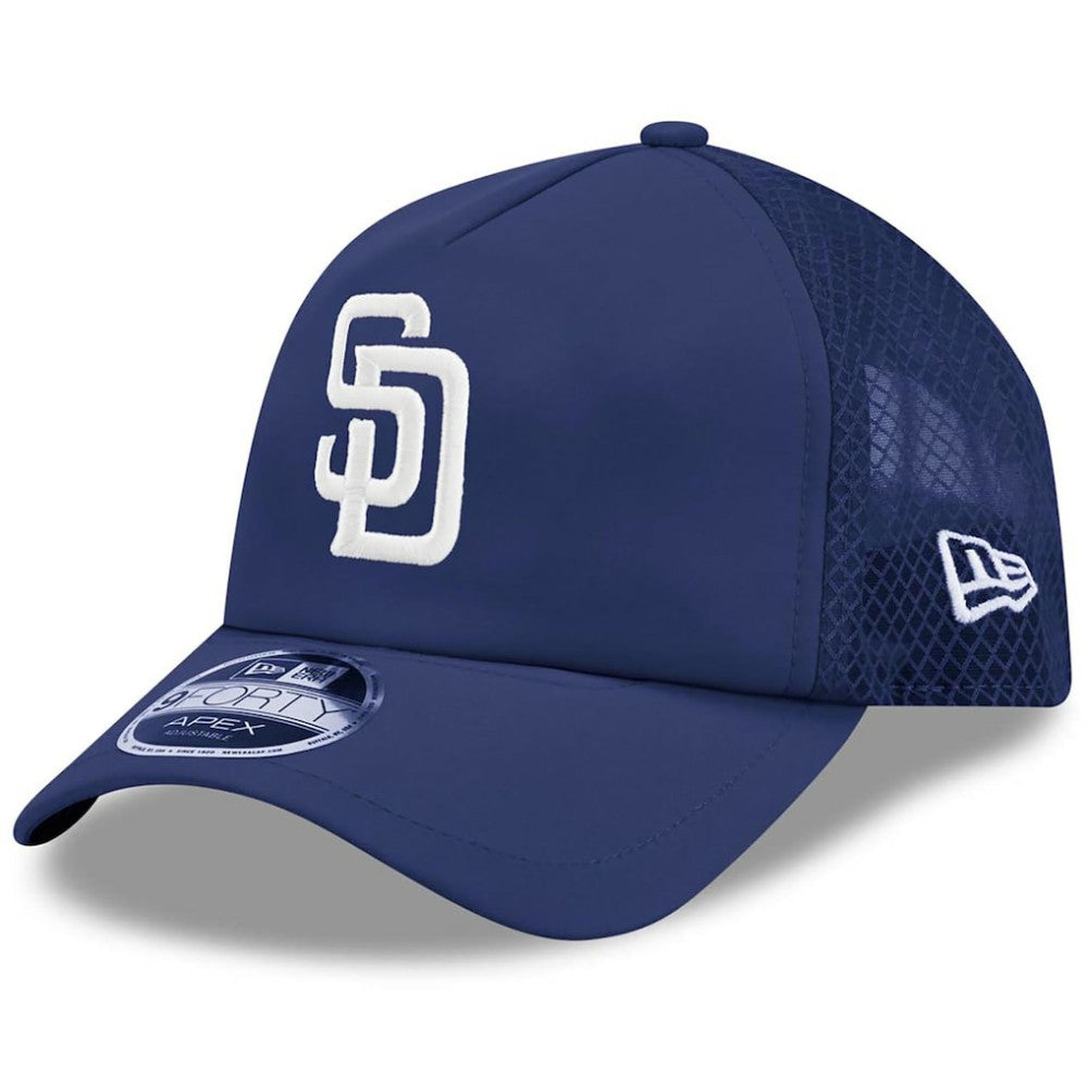 San Diego Padres 2026 Batting Practice Alternate Apex 9FORTY Adjustable Hat Navy
