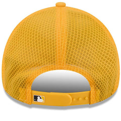 Pittsburgh Pirates 2026 Batting Practice Apex 9FORTY Adjustable Trucker Hat Gold
