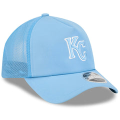Kansas City Royals 2026 Batting Practice Apex 9FORTY Adjustable Trucker Hat Light Blue