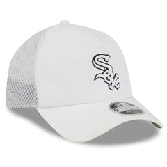 Chicago White Sox 2026 Batting Practice Apex 9FORTY Adjustable Trucker Hat White