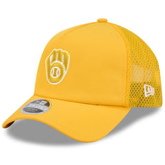 Milwaukee Brewers 2026 Batting Practice Apex 9FORTY Adjustable Trucker Hat Gold