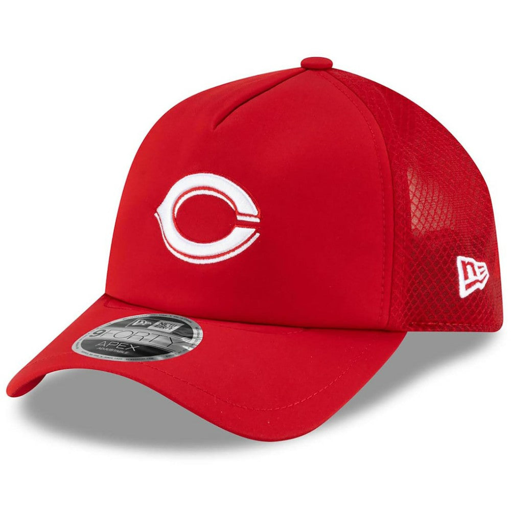 Cincinnati Reds 2026 Batting Practice Apex 9FORTY Adjustable Trucker Hat Red