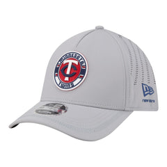 Minnesota Twins Patch 39THIRTY A-Frame M-Crown Perforated Flex Hat Gray