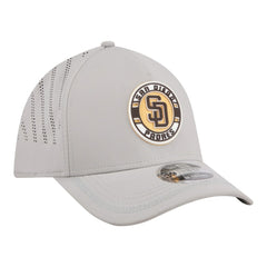 San Diego Padres Patch 39THIRTY A-Frame M-Crown Perforated Flex Hat Gray