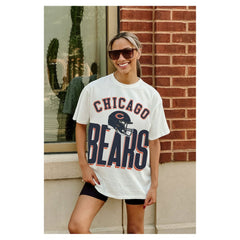 Chicago Bears Gameday Couture Women's Oversized Classic Fierce Focus T-Shirt - White cheap
