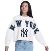 New York Yankees G-III 4Her by Carl Banks Women's Bleachers Cropped Pullover Sweatshirt White
