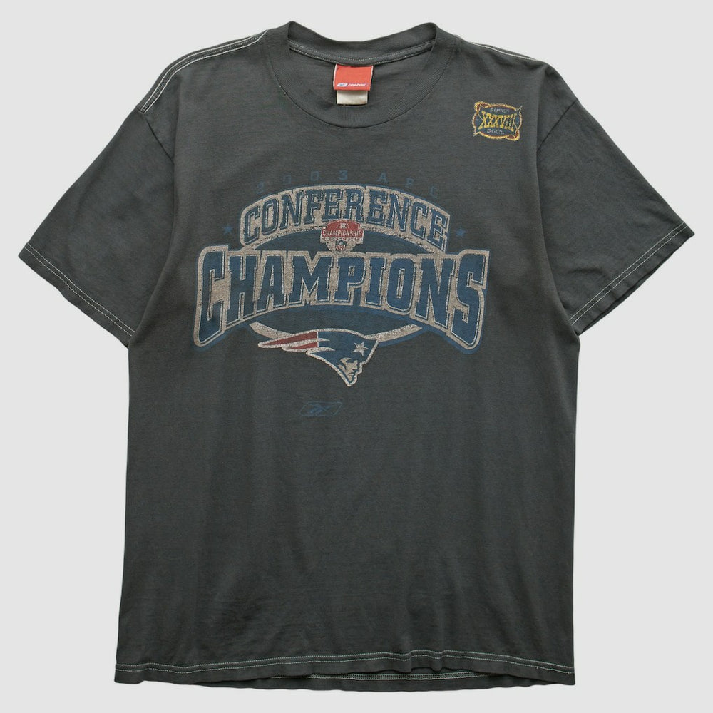 New England Patriots Reebok 2000s T-shirt - Charcoal Vintage online