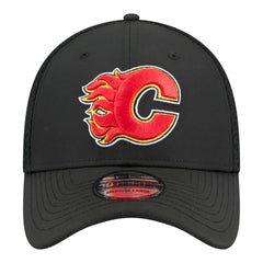 Calgary Flames New Era Logo 39THIRTY Flex Hat - Black Hats