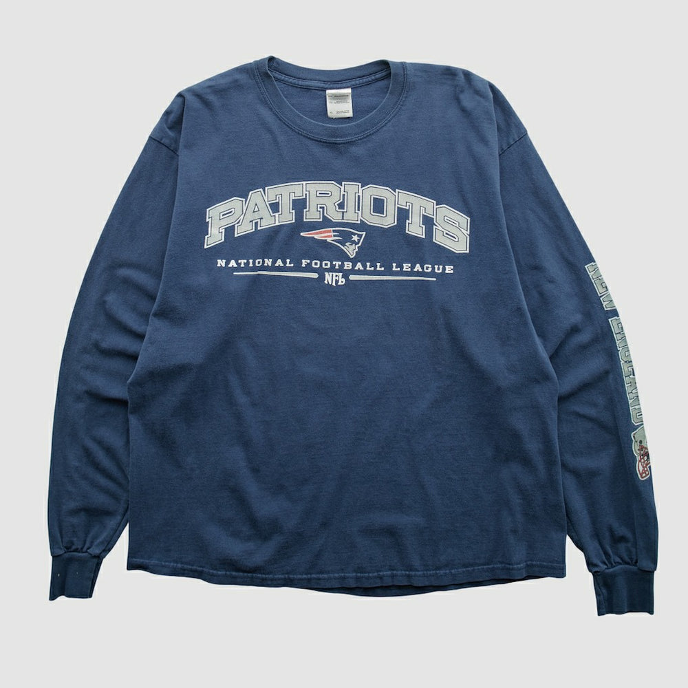 New England Patriots Gildan 2000s Long Sleeve T-shirt - Navy Vintage outlet