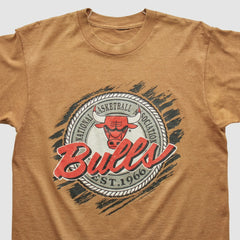 Chicago Bulls 90s T-shirt sale - Clay Vintage shop