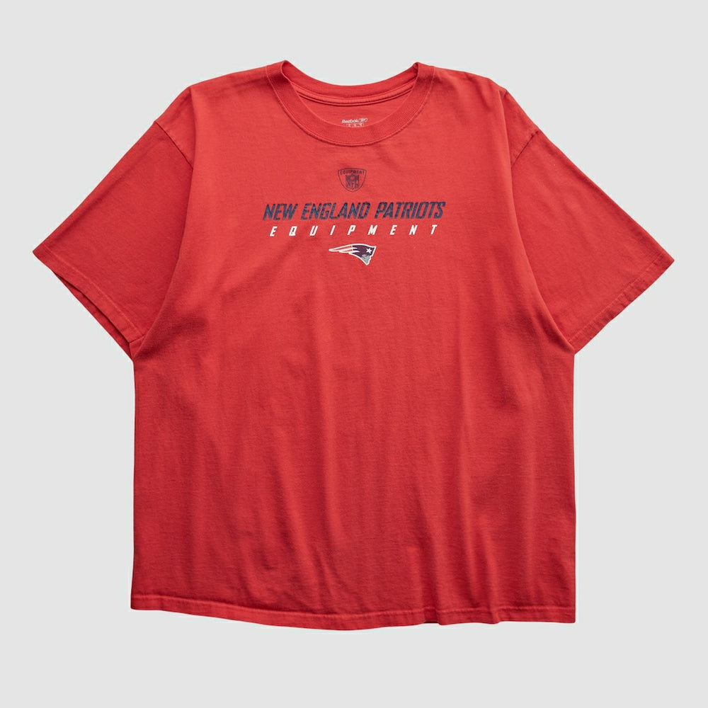 New England Patriots Reebok 2000s T-shirt - Red Vintage online
