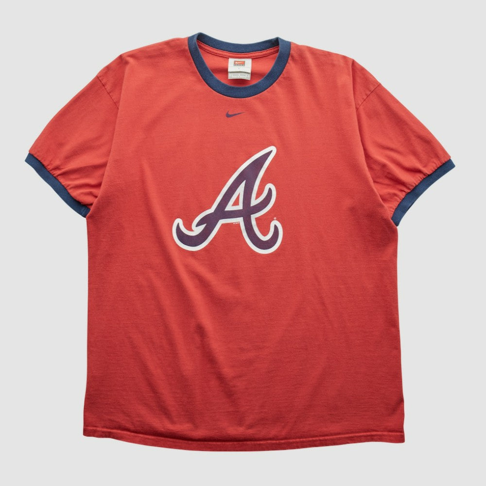 Atlanta Braves 2000s T-shirt Red Vintage