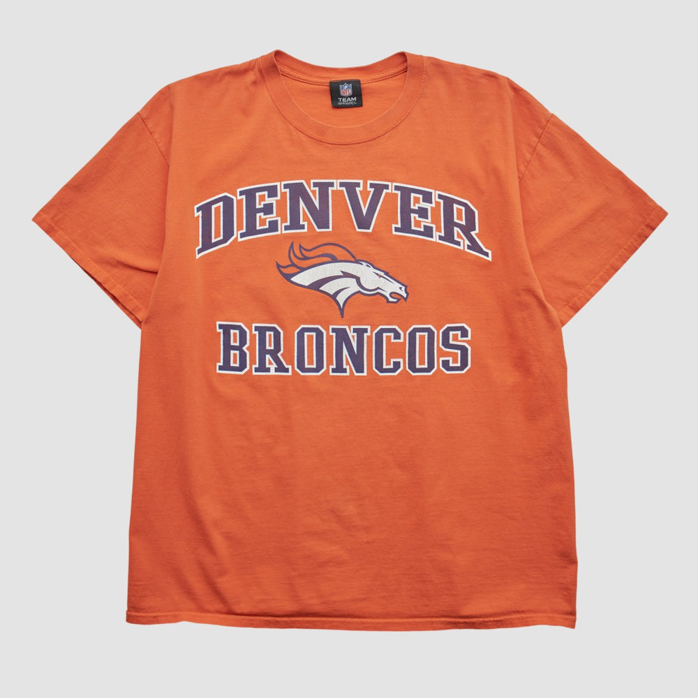 Denver Broncos NFL 2010s T-shirt - Orange Vintage on sale