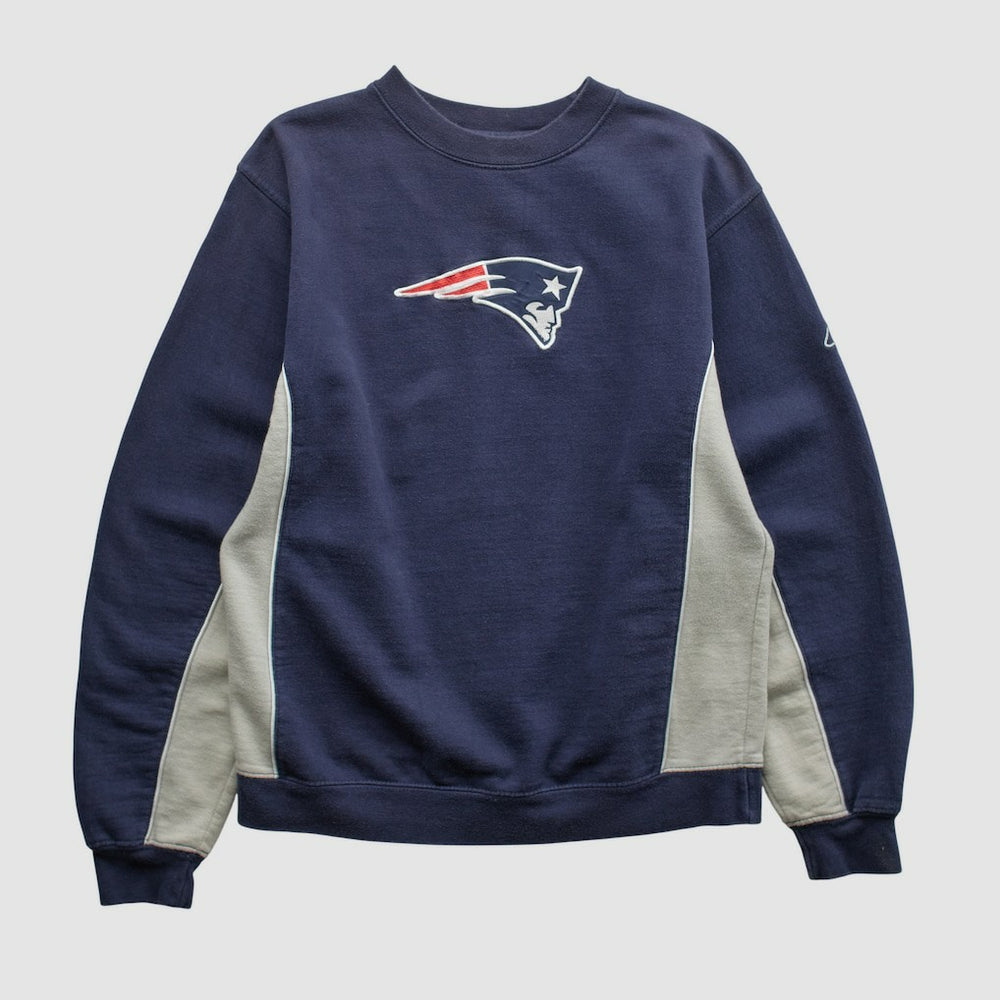 New England Patriots Reebok 2000s Pullover Sweatshirt - Navy Vintage online