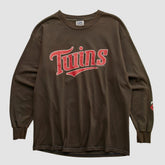 Minnesota Twins Lee Sport 2004 Long Sleeve T-shirt Brown Vintage