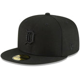 Detroit Tigers Black on Black 59FIFTY Fitted Hat