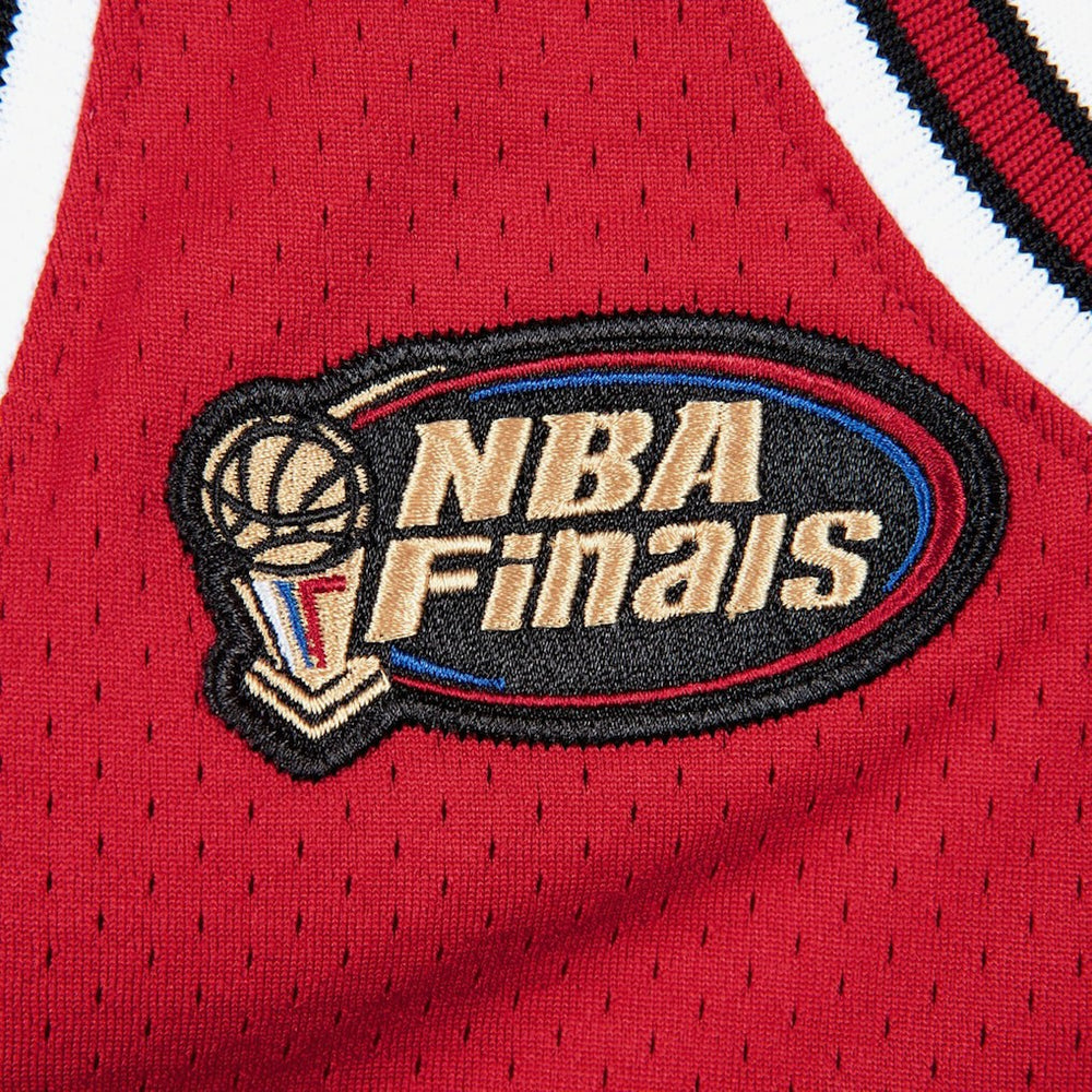 Chicago Bulls Authentic Jersey Road Finals Michael Jordan 1997-98 on sale