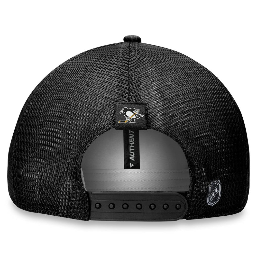 Pittsburgh Penguins Fanatics Women's Authentic Pro Road Trucker Adjustable Hat – Black Hats