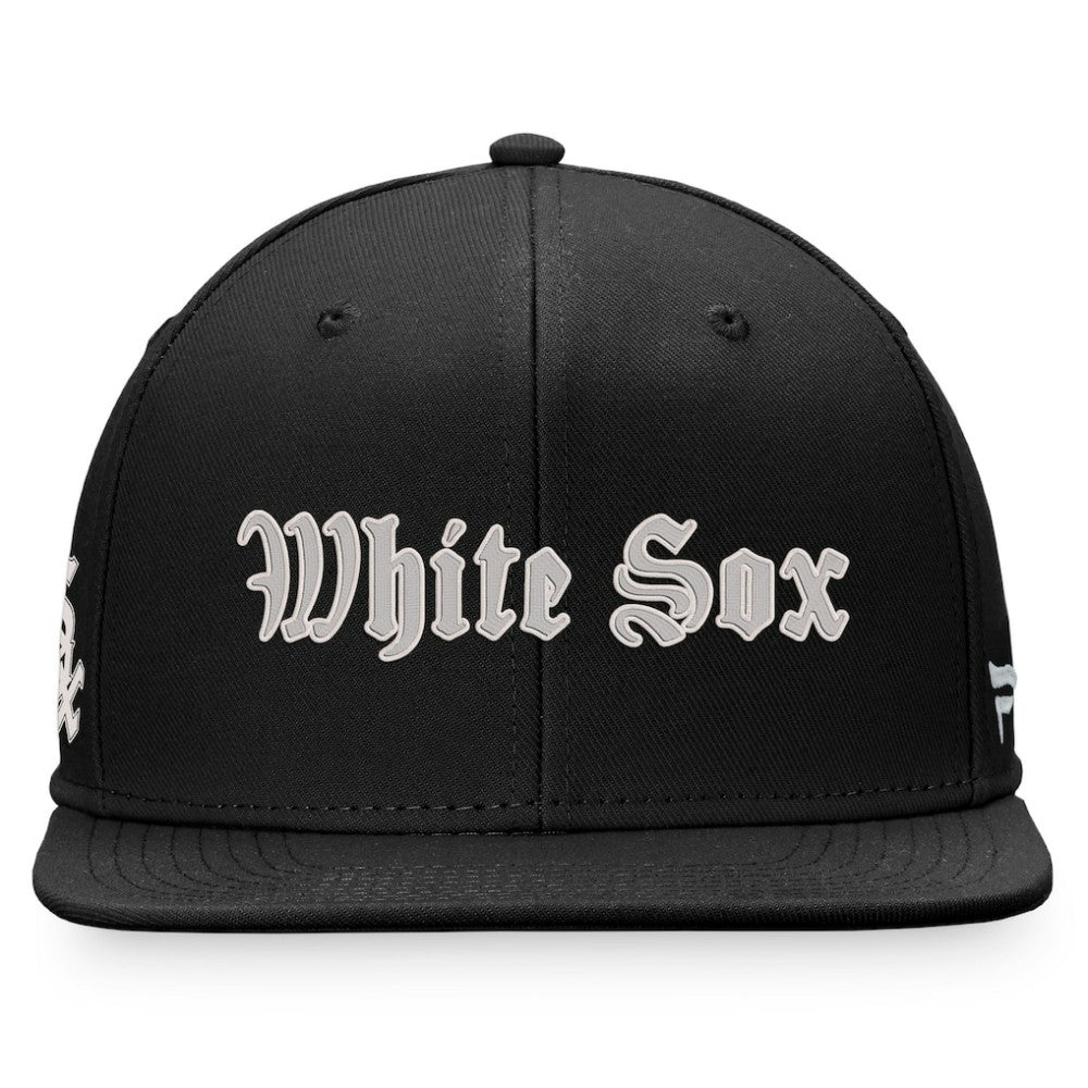 Chicago White Sox Gothic Script Fitted Hat Black