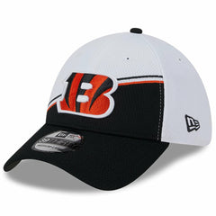 Cincinnati Bengals New Era 2023 Sideline 39THIRTY Flex Hat - White/Black on sale