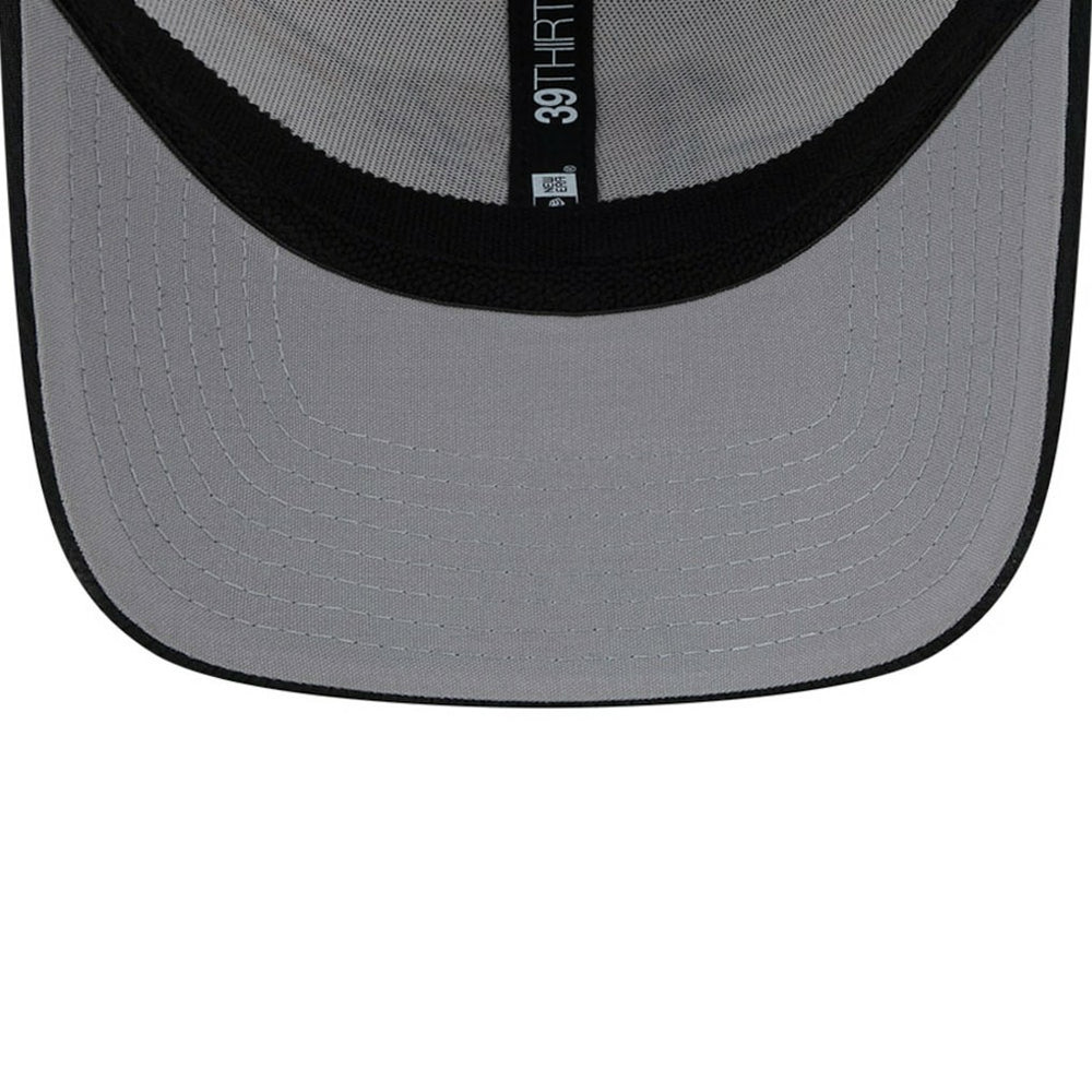 Cincinnati Bengals New Era 2023 Sideline 39THIRTY Flex Hat - White/Black on sale